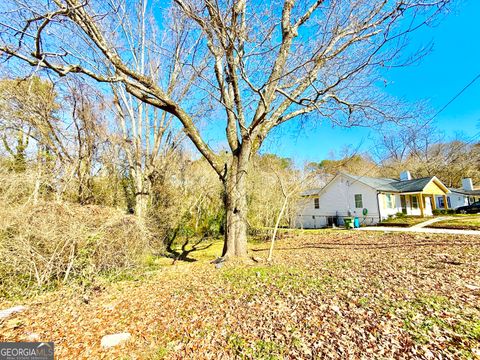 Photo of 2027 Detroit Avenue N, Atlanta, GA 30314 (MLS # 10673145)