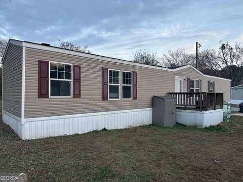 145 Town Lane, Fayetteville, GA 30214 - #: 10649802