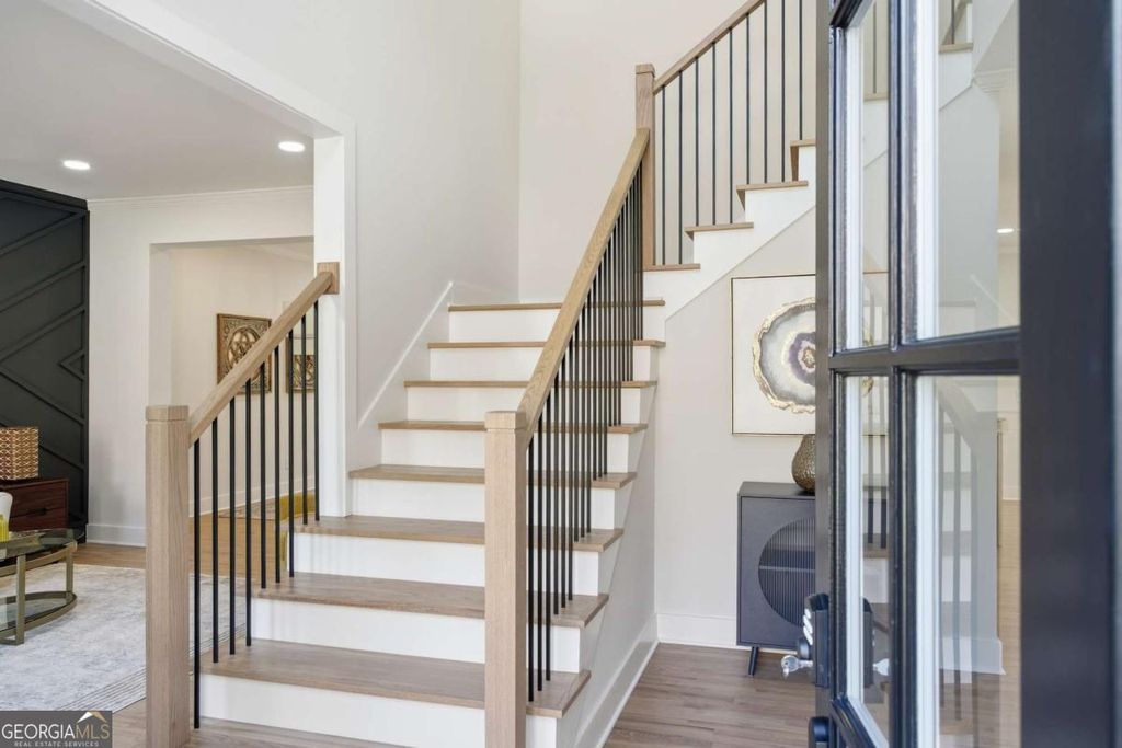 Photo of 435 Lake Point Trace, Canton, GA 30114 (MLS # 10640295)