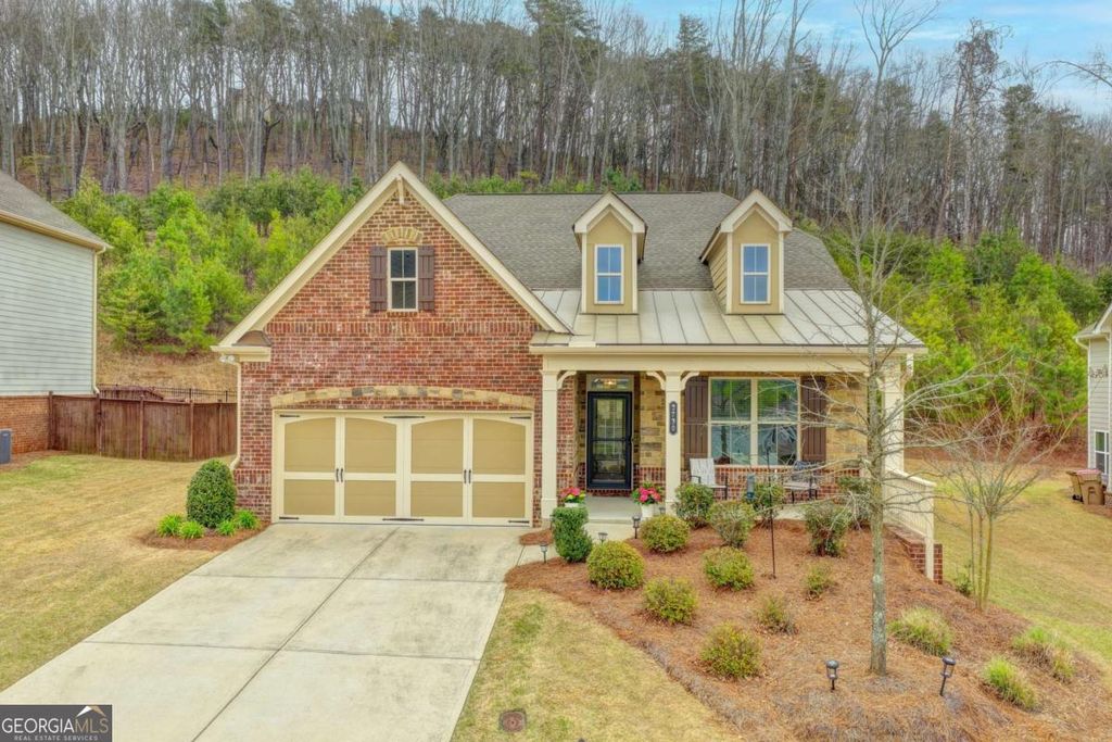 Photo of 2730 Crimson Downs Drive, Cumming, GA 30040 (MLS # 10724346)