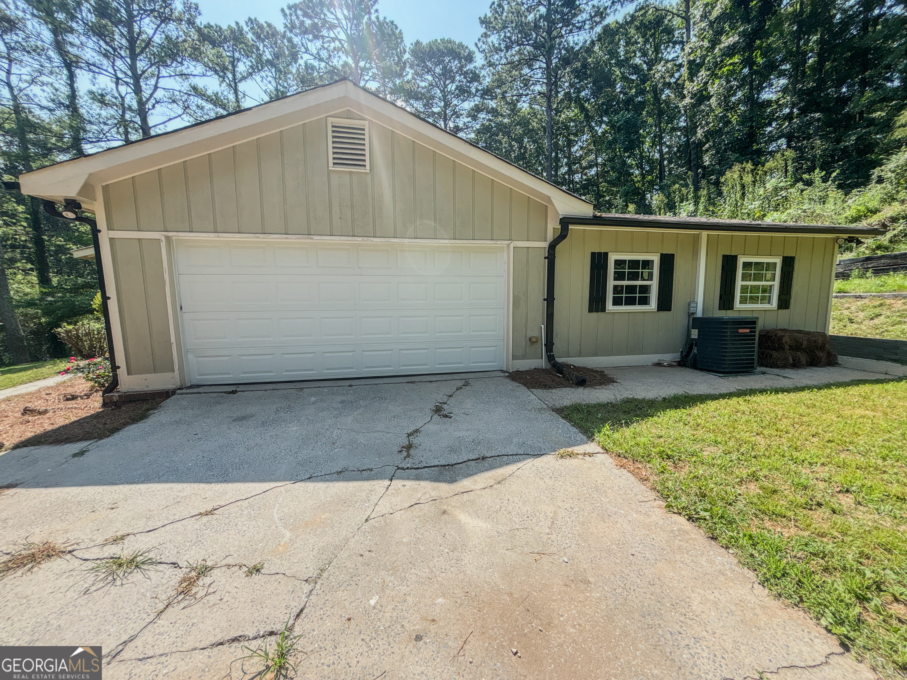 180 Bishop RD NW