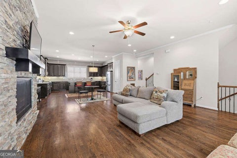 Photo of 917 Dumaine Trace, Atlanta, GA 30328 (MLS # 10856258)