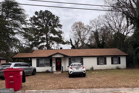 3890 Robinson RD Macon GA 31204