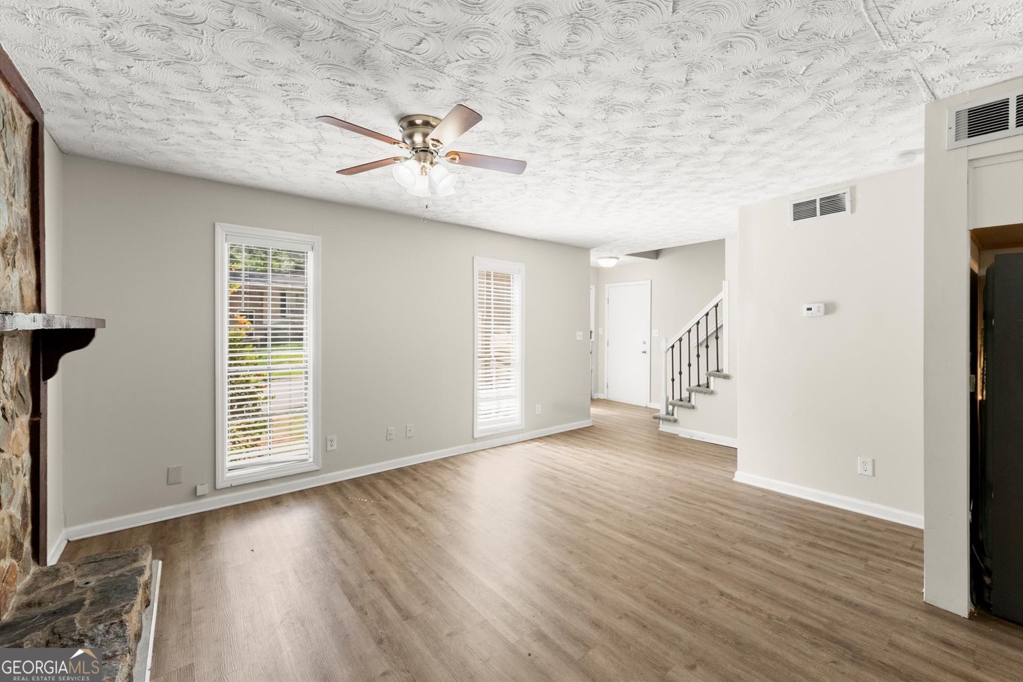 3948 Valley Brook RD