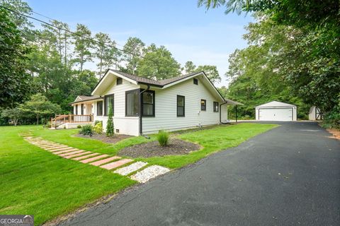 Photo of 1099 Pine Valley Road, Griffin, GA 30224 (MLS # 10680001)