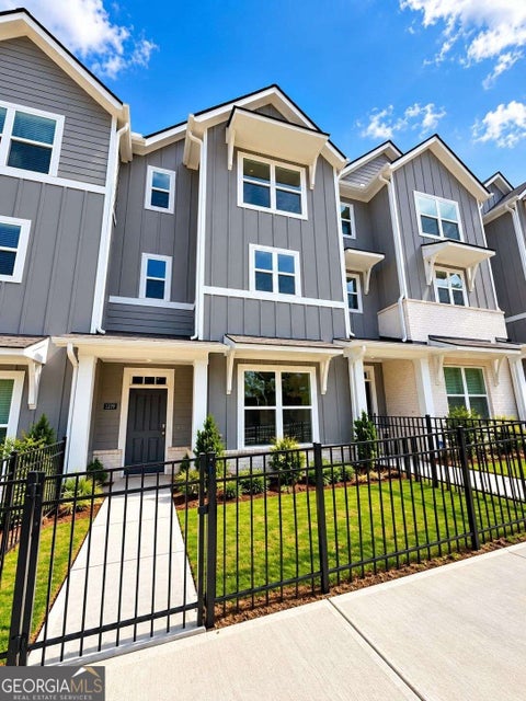 Photo of 1323 Lakota Place, Atlanta, GA 30315 (MLS # 10857107)