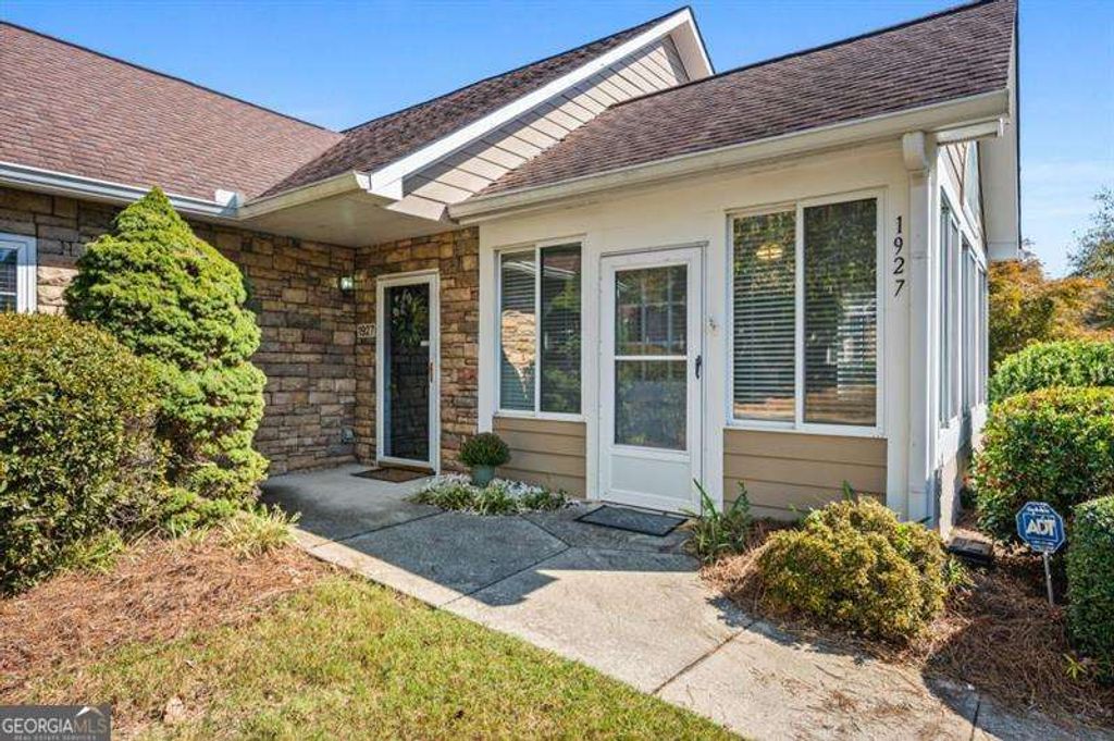 Photo of 1927 Kolb Farm Circle SW, Marietta, GA 30008 (MLS # 10679203)