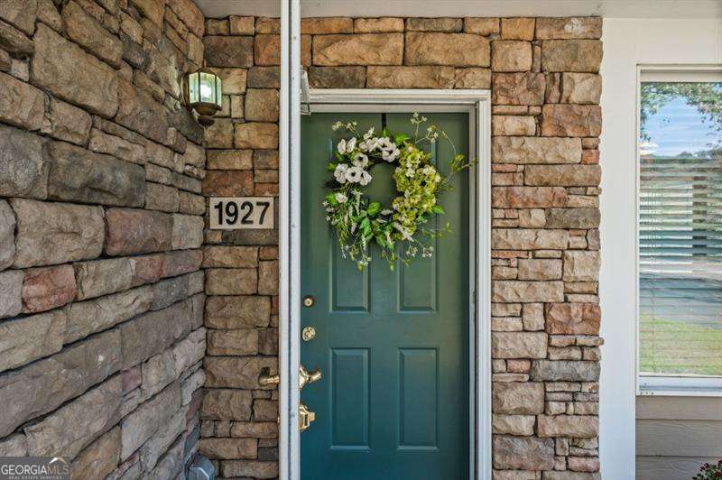 1927 Kolb Farm CIR SW