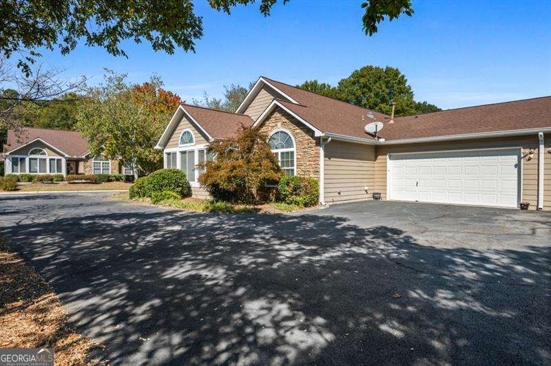 1927 Kolb Farm CIR SW