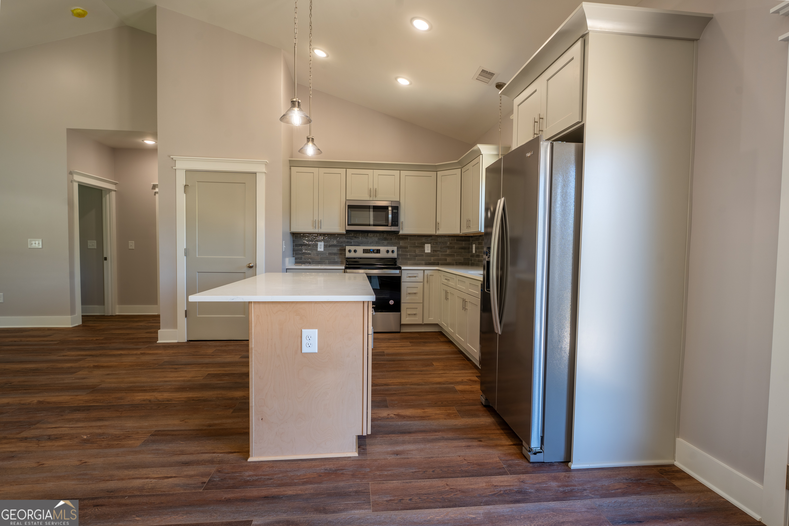 Cleveland, Georgia 30528, United States, 3 Bedrooms Bedrooms, ,2 BathroomsBathrooms,Residential,Active,120977