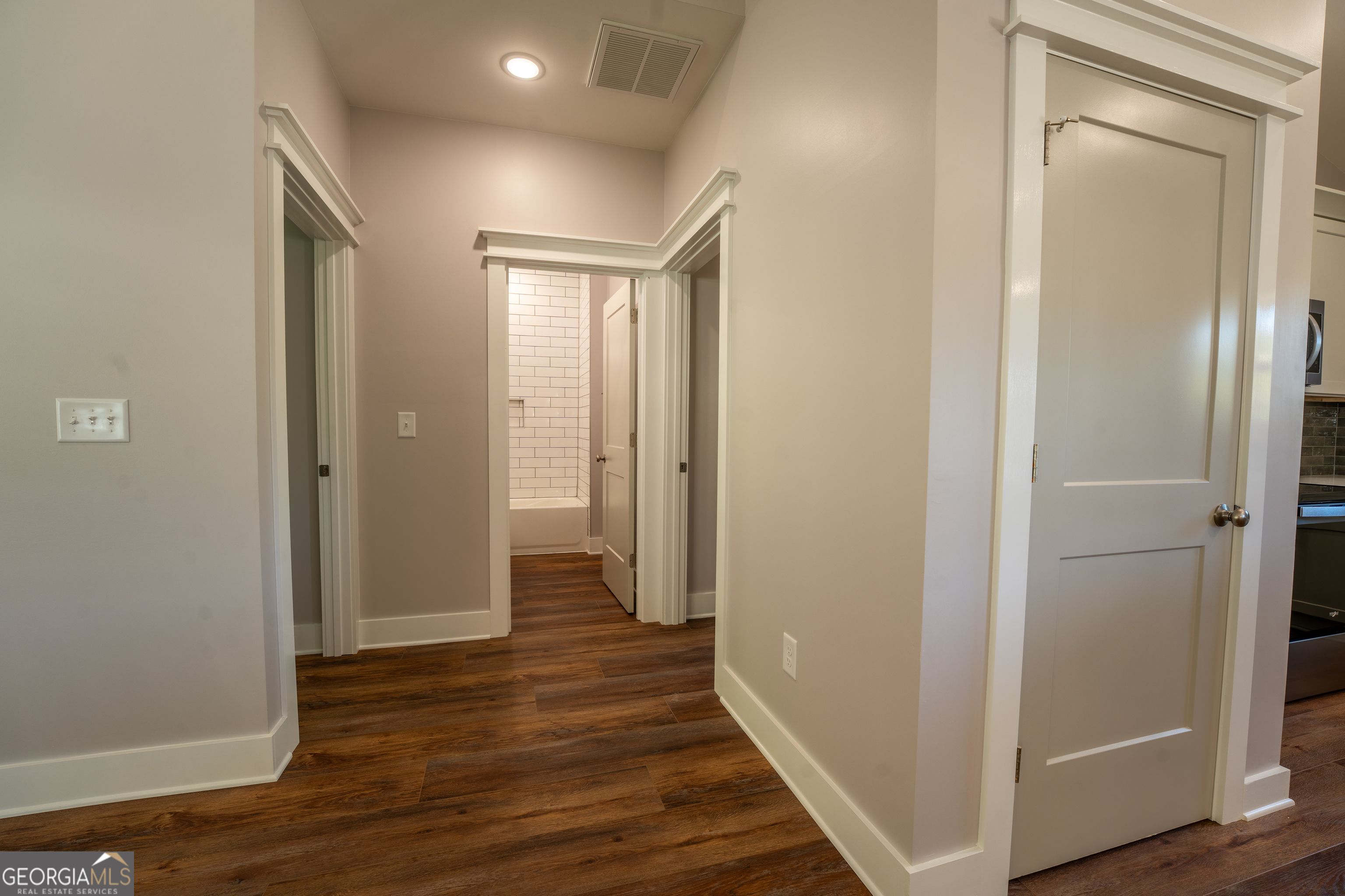 Cleveland, Georgia 30528, United States, 3 Bedrooms Bedrooms, ,2 BathroomsBathrooms,Residential,Active,120977