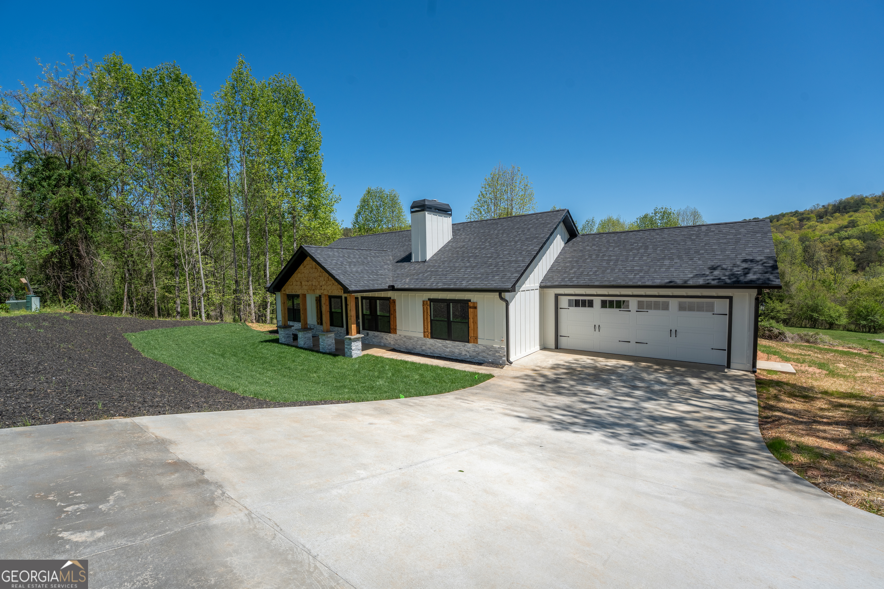 Cleveland, Georgia 30528, United States, 3 Bedrooms Bedrooms, ,2 BathroomsBathrooms,Residential,Active,120977