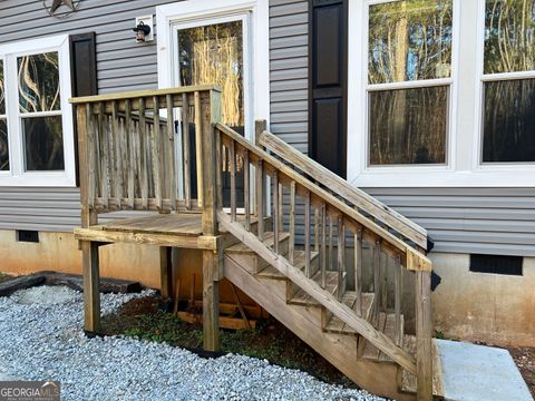 A home in Barnesville