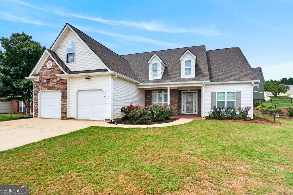 Photo of 105 Churchill Drive, Lagrange, GA 30241 (MLS # 10839602)
