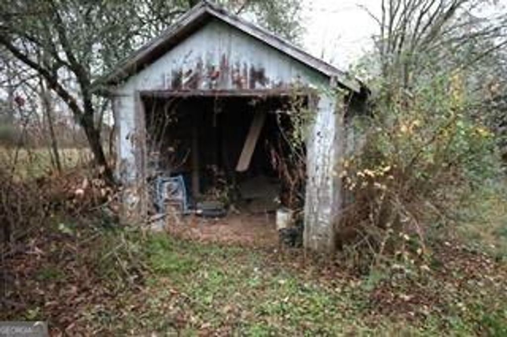 Photo of 130 N Cass Street, Adairsville, GA 30103 (MLS # 10655335)