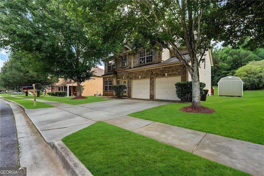 Photo of 3719 Big Horn Court, Ellenwood, GA 30294 (MLS # 10845863)