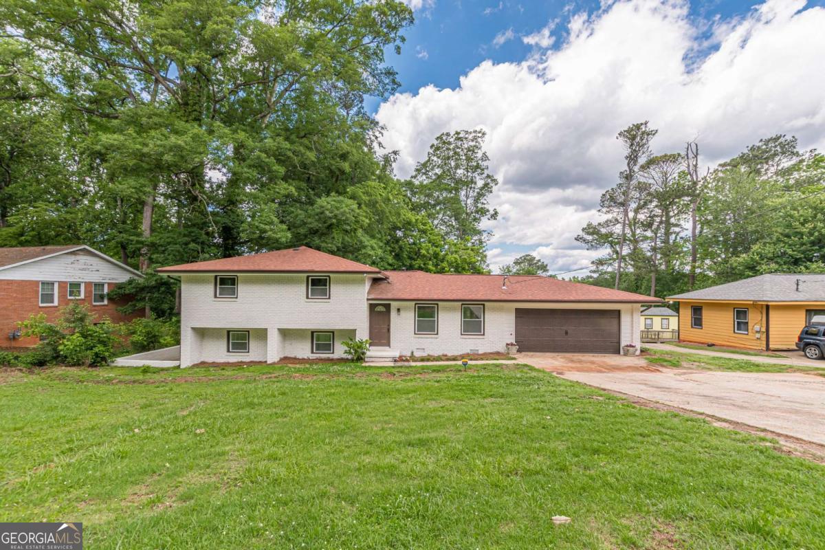 3275 Clifton Church RD SE