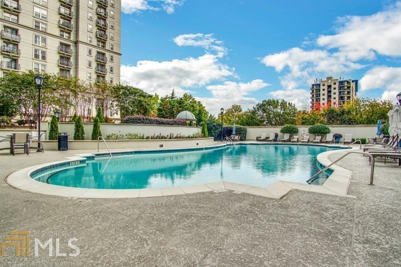 Mayfair Renaissance - Residential