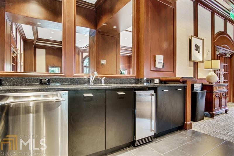 Mayfair Renaissance - Residential