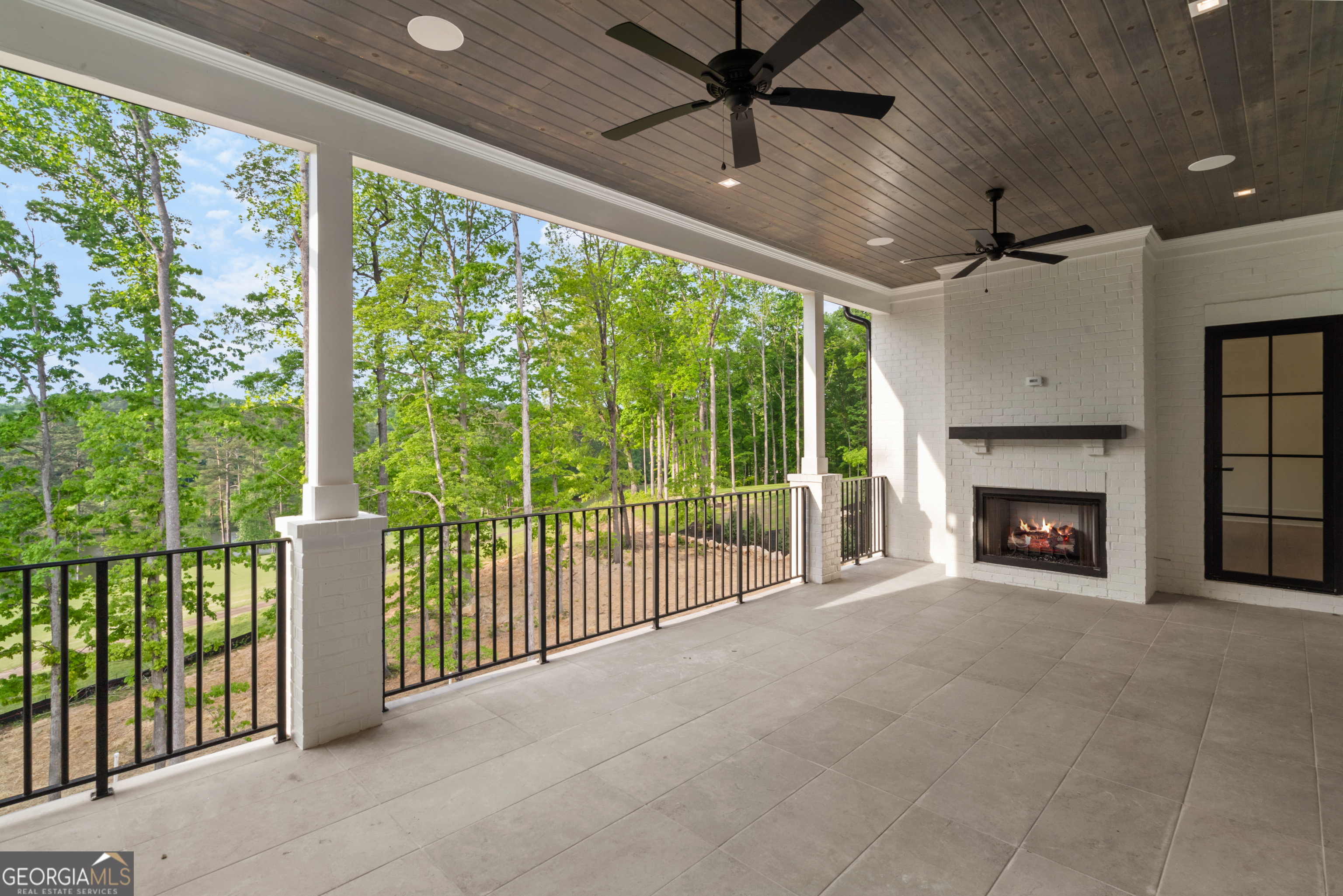 Echelon - Residential