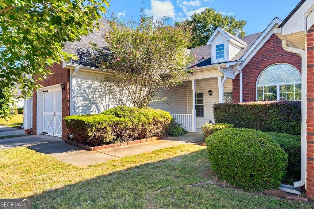 Photo of 435 City Park Drive, McDonough, GA 30252 (MLS # 10880081)