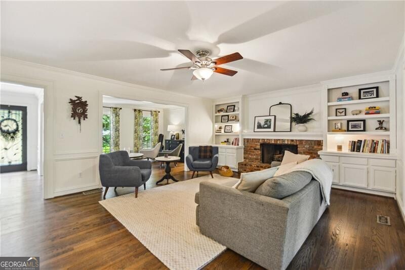 Chimney Lakes - Residential