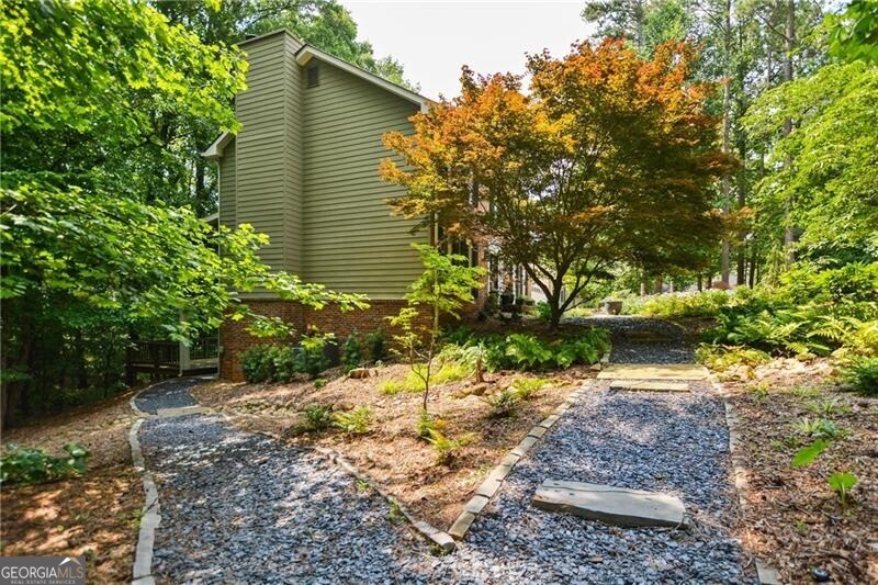 Chimney Lakes - Residential