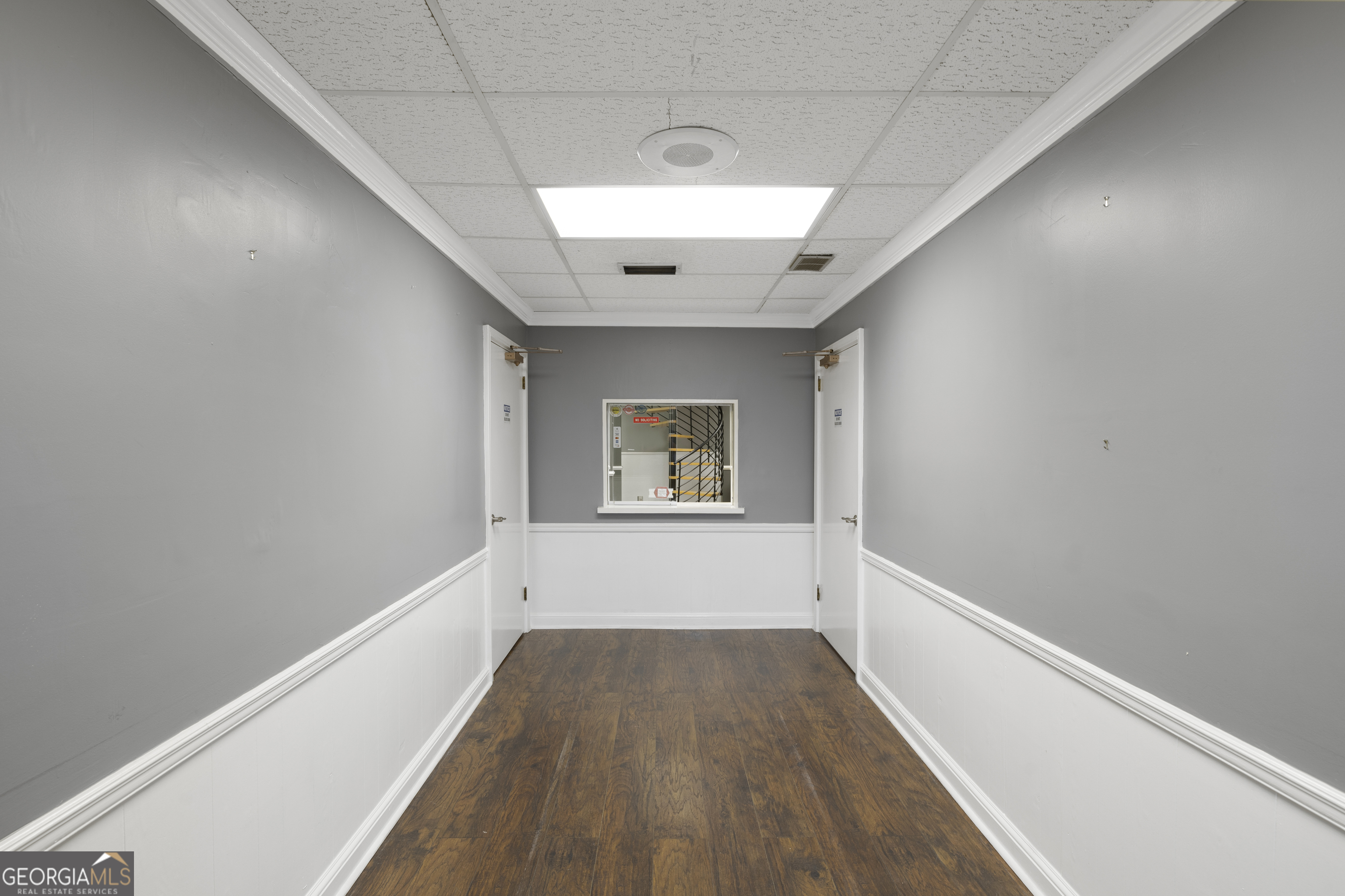 237 N 5th AVE SW