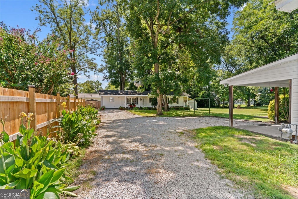 Photo of 202 Jordan Street, Tunnel Hill, GA 30755 (MLS # 10834332)