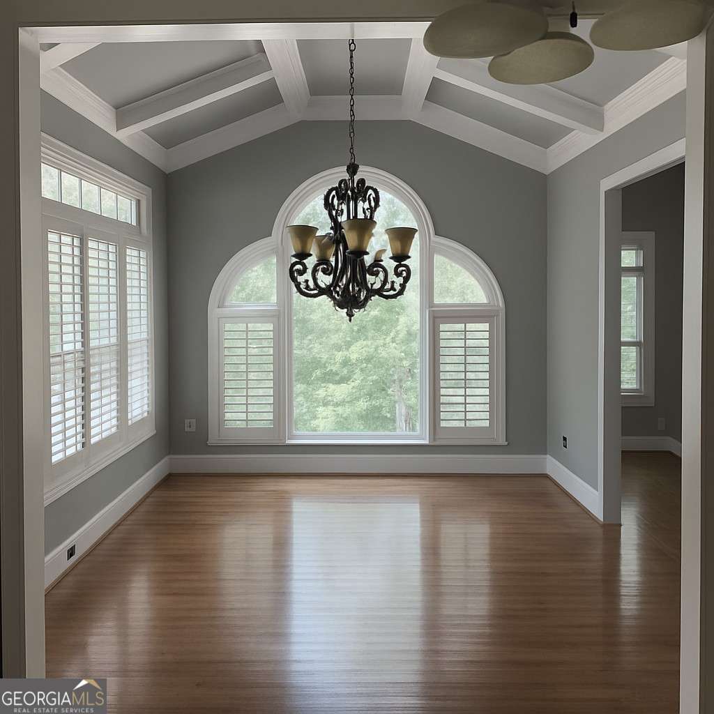1002 Iron Mountain RD
