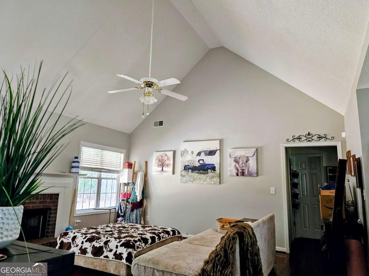 3946 Saint George TER SW