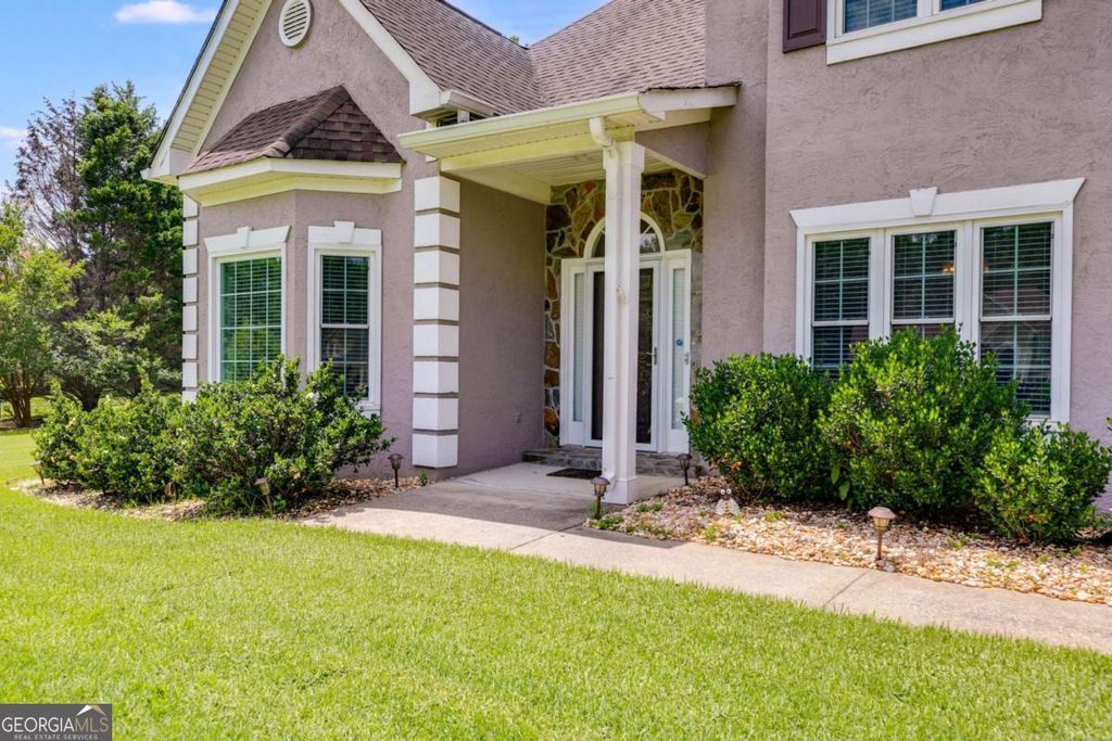 Photo of 215 Watershed Way, Fayetteville, GA 30215 (MLS # 10712222)