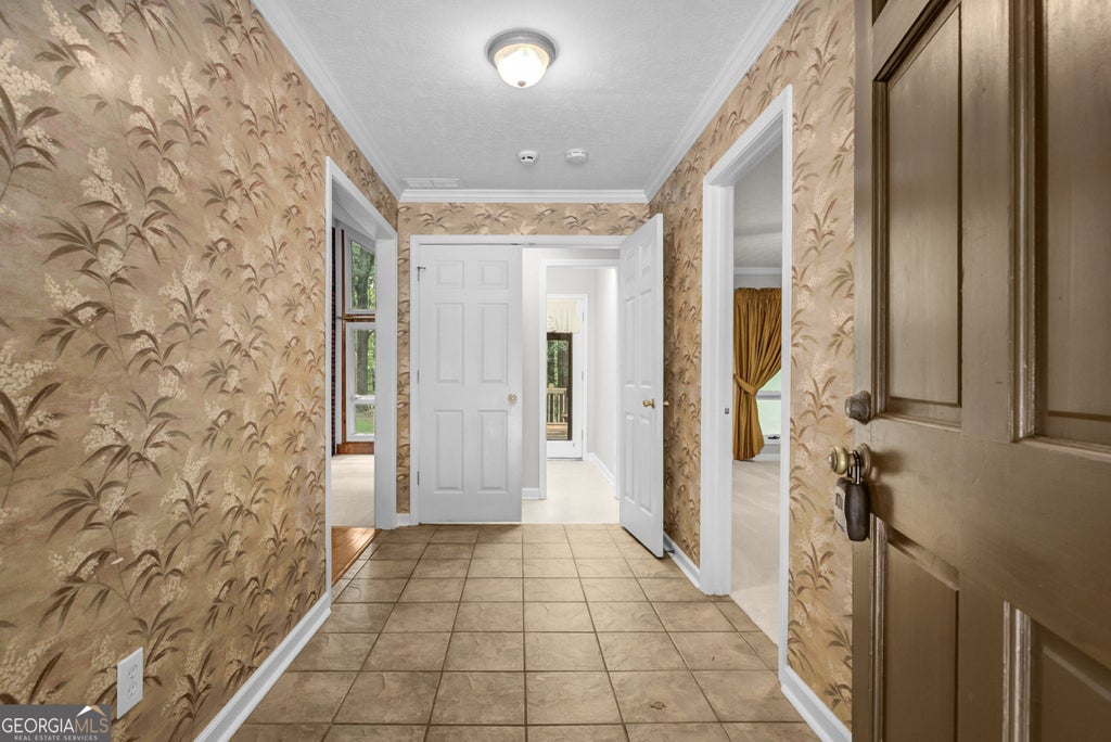 Photo of 115 Westbourne Drive, Tyrone, GA 30290 (MLS # 10841083)