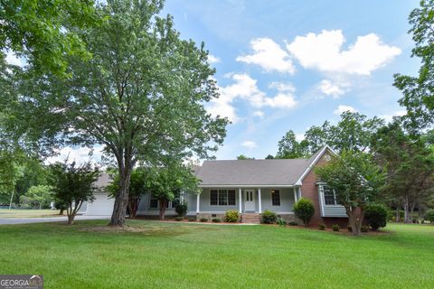 A home in Barnesville