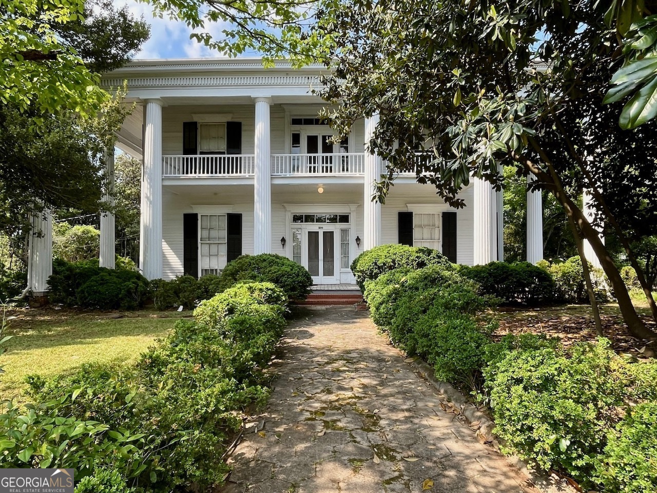 206 Broad ST