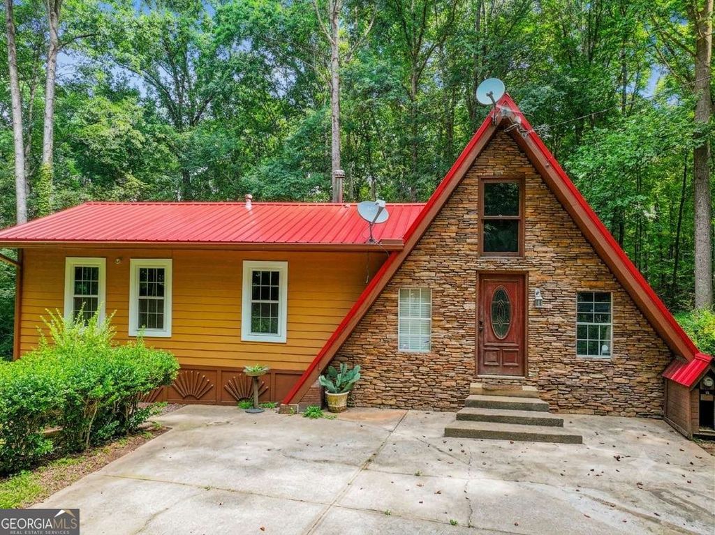 Photo of 4366 Whiporwill Road, Gillsville, GA 30543 (MLS # 10794750)