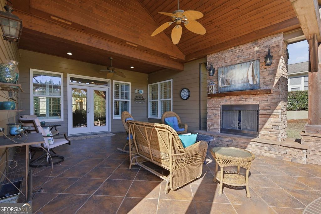 Photo of 3348 Indian Hawthorne Ridge, Gainesville, GA 30504 (MLS # 10710515)