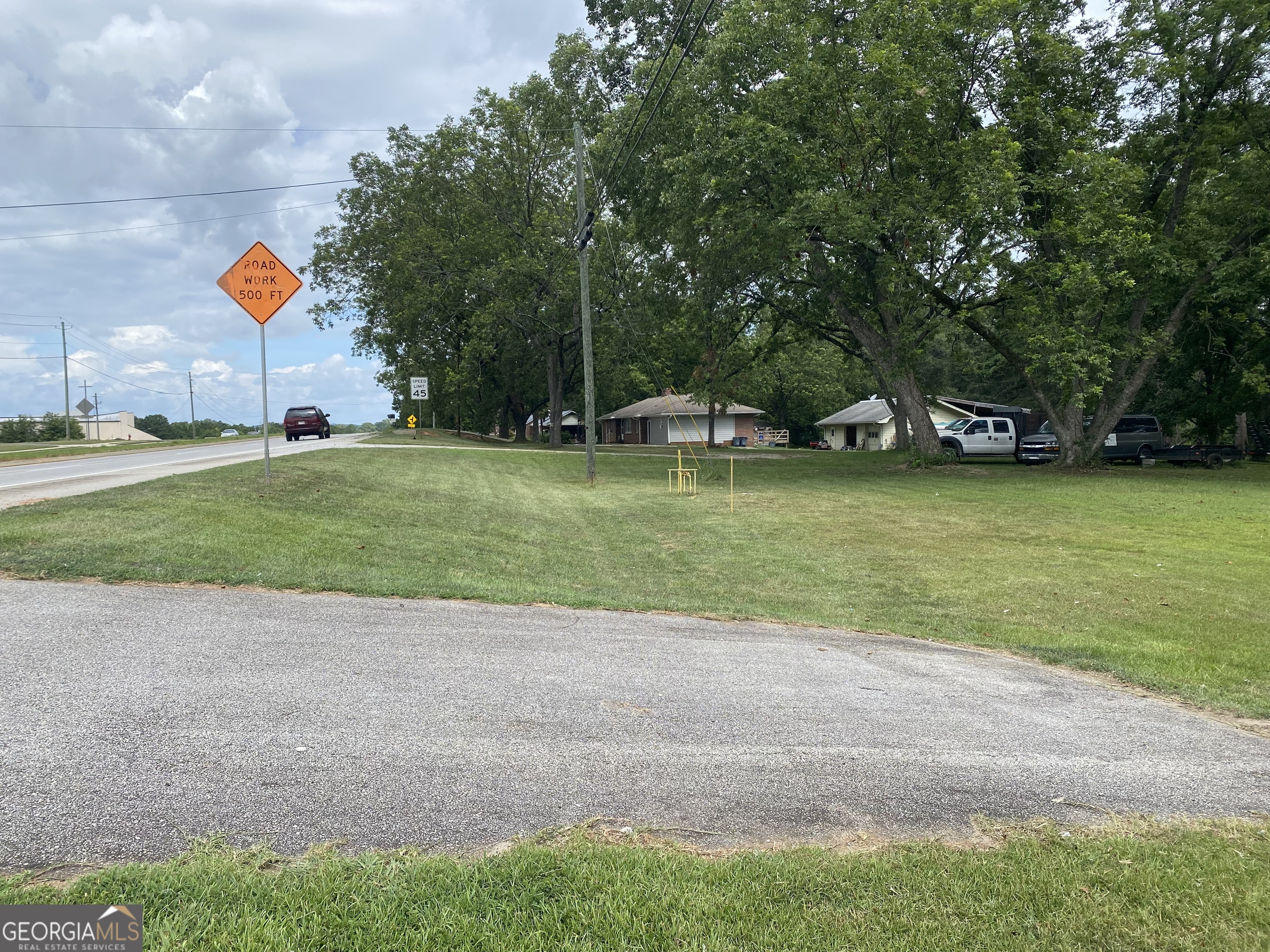 4451 Highway 17