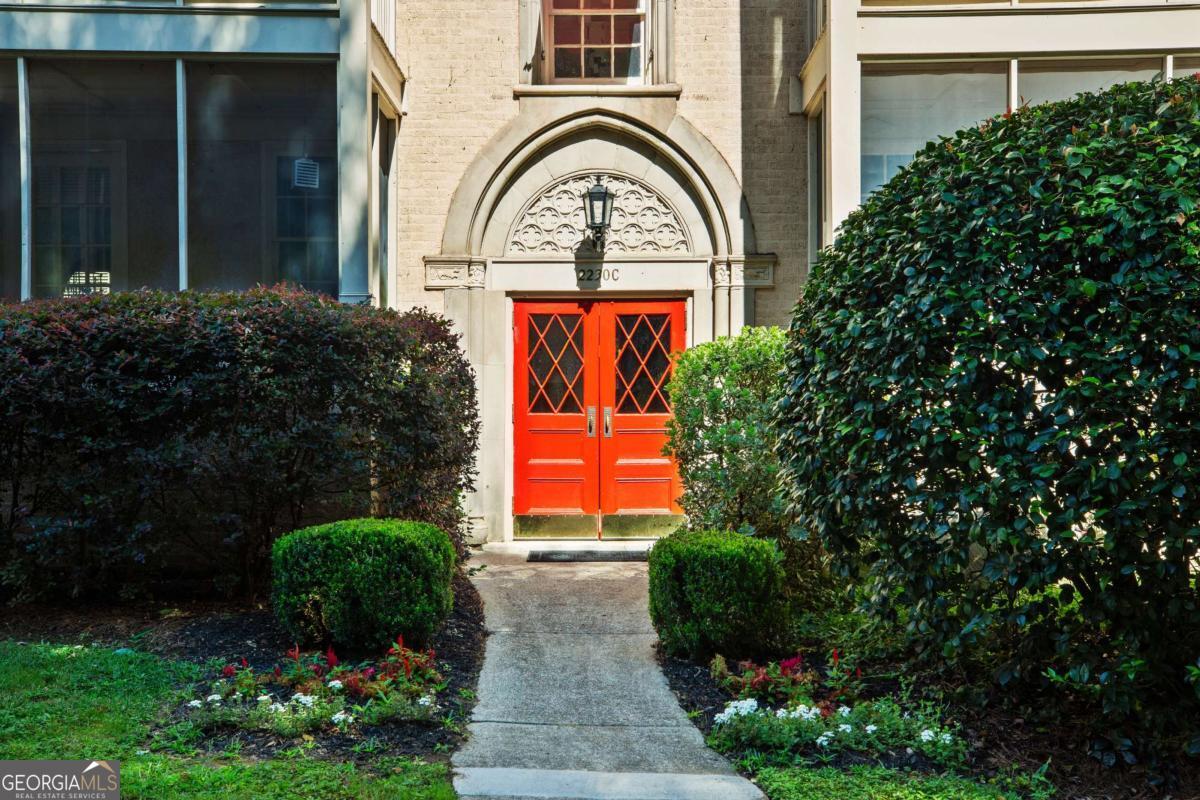 2230 Peachtree RD NE C2