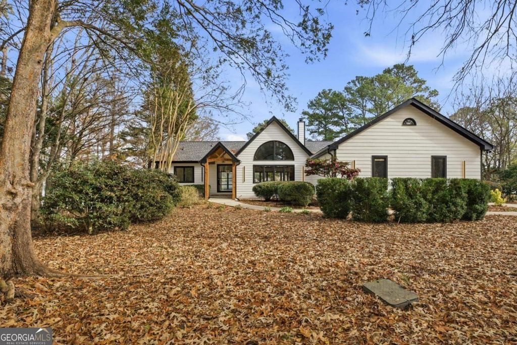 Photo of 90 Bradford Drive, Eatonton, GA 31024 (MLS # 10742994)