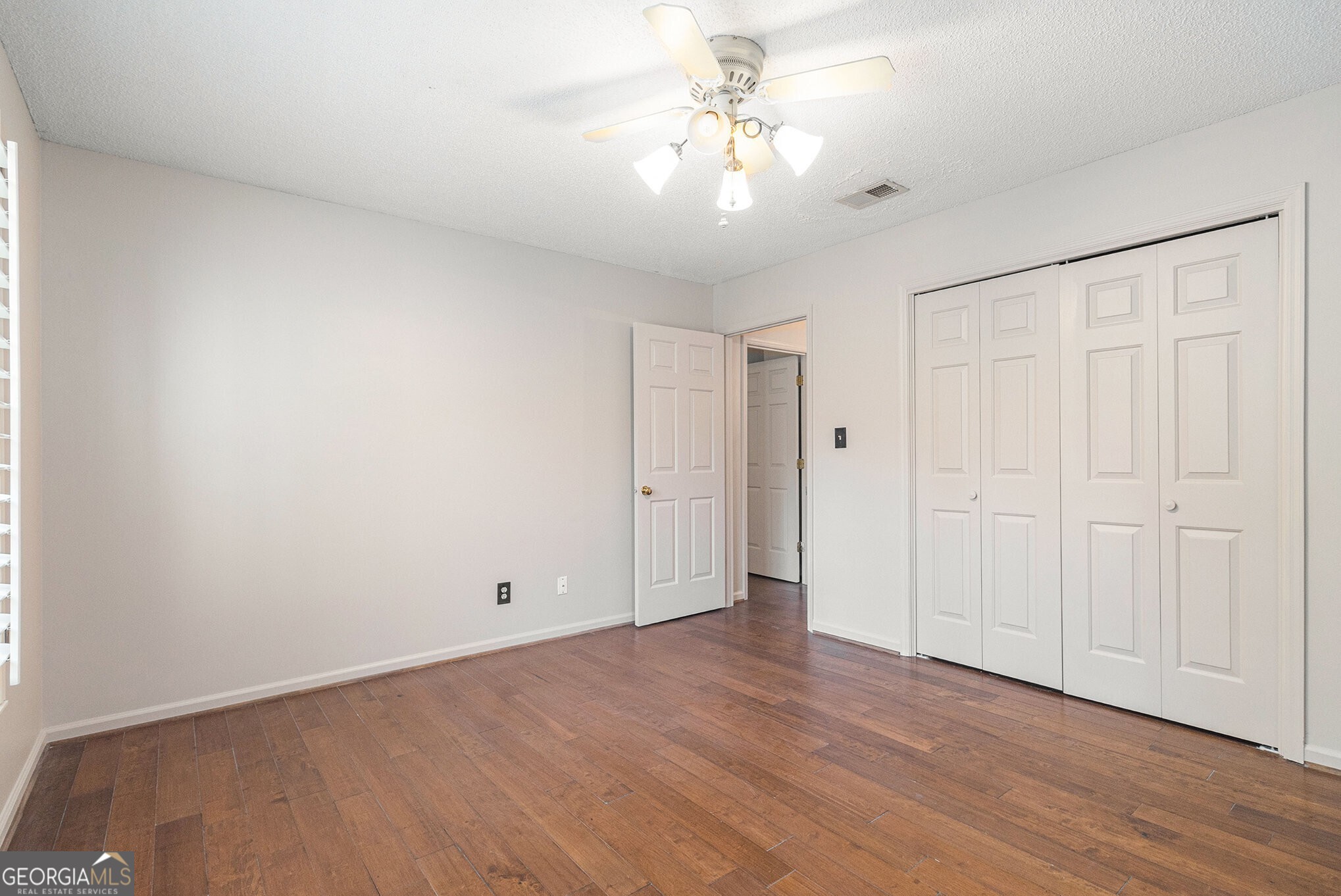Riverwalk - Residential