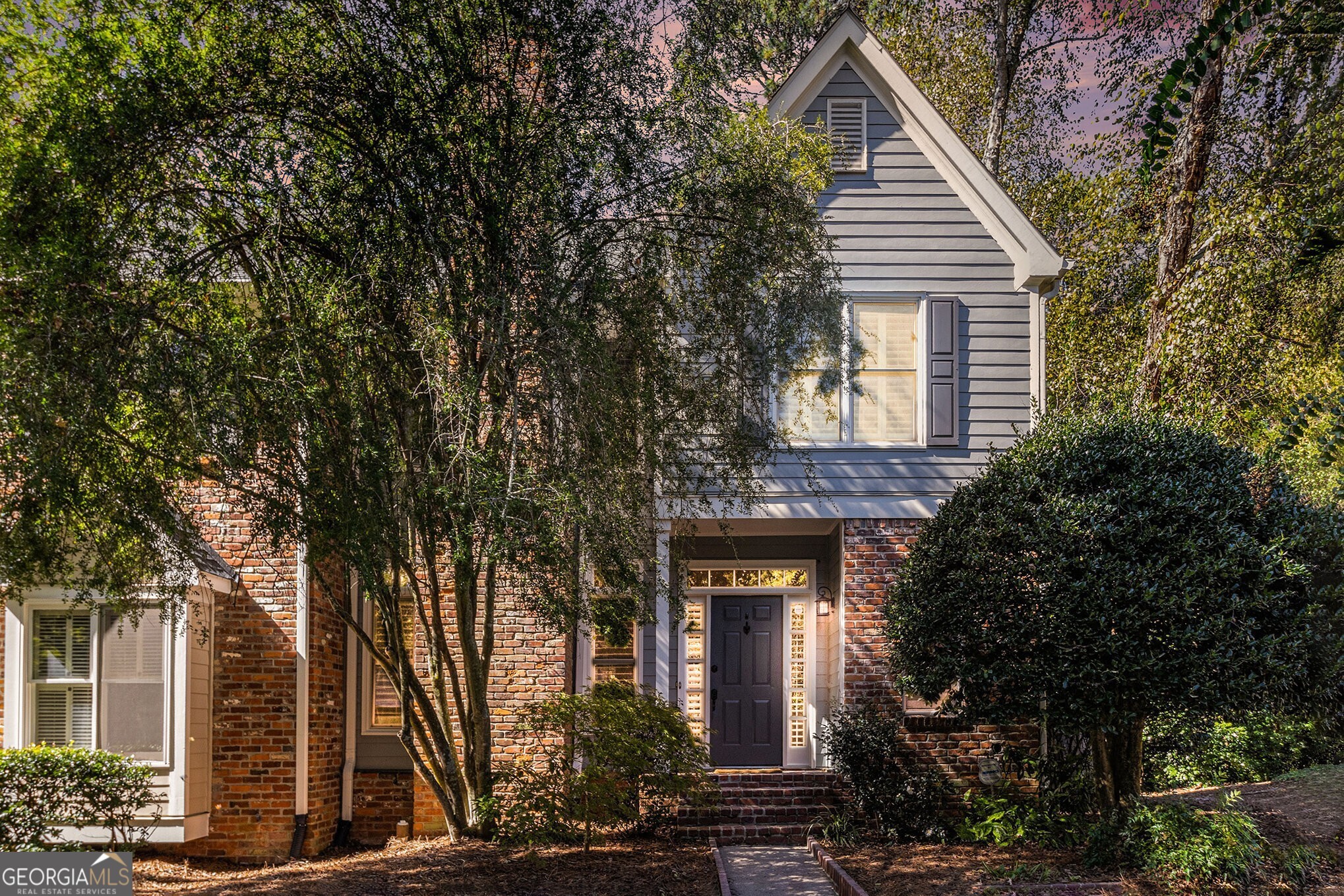 Riverwalk - Residential