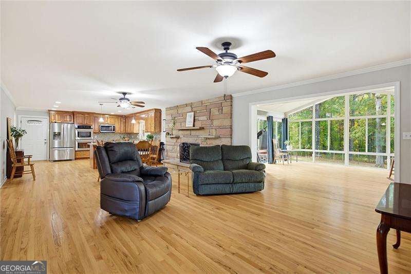 1341 Clearview DR NW