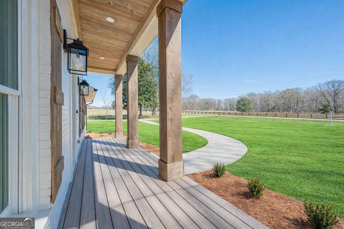 1209 County Line RD