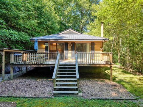 8088 Ivylog Gap RD Young Harris GA 30582