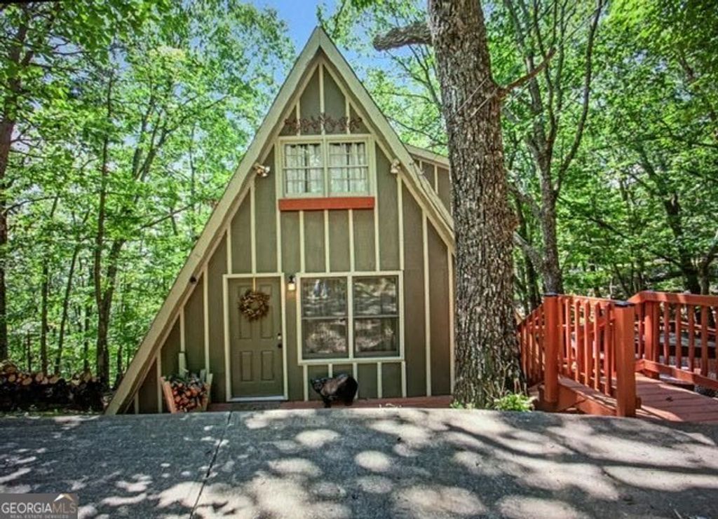 Photo of 608 Moss Patch Trail, Jasper, GA 30143 (MLS # 10663333)