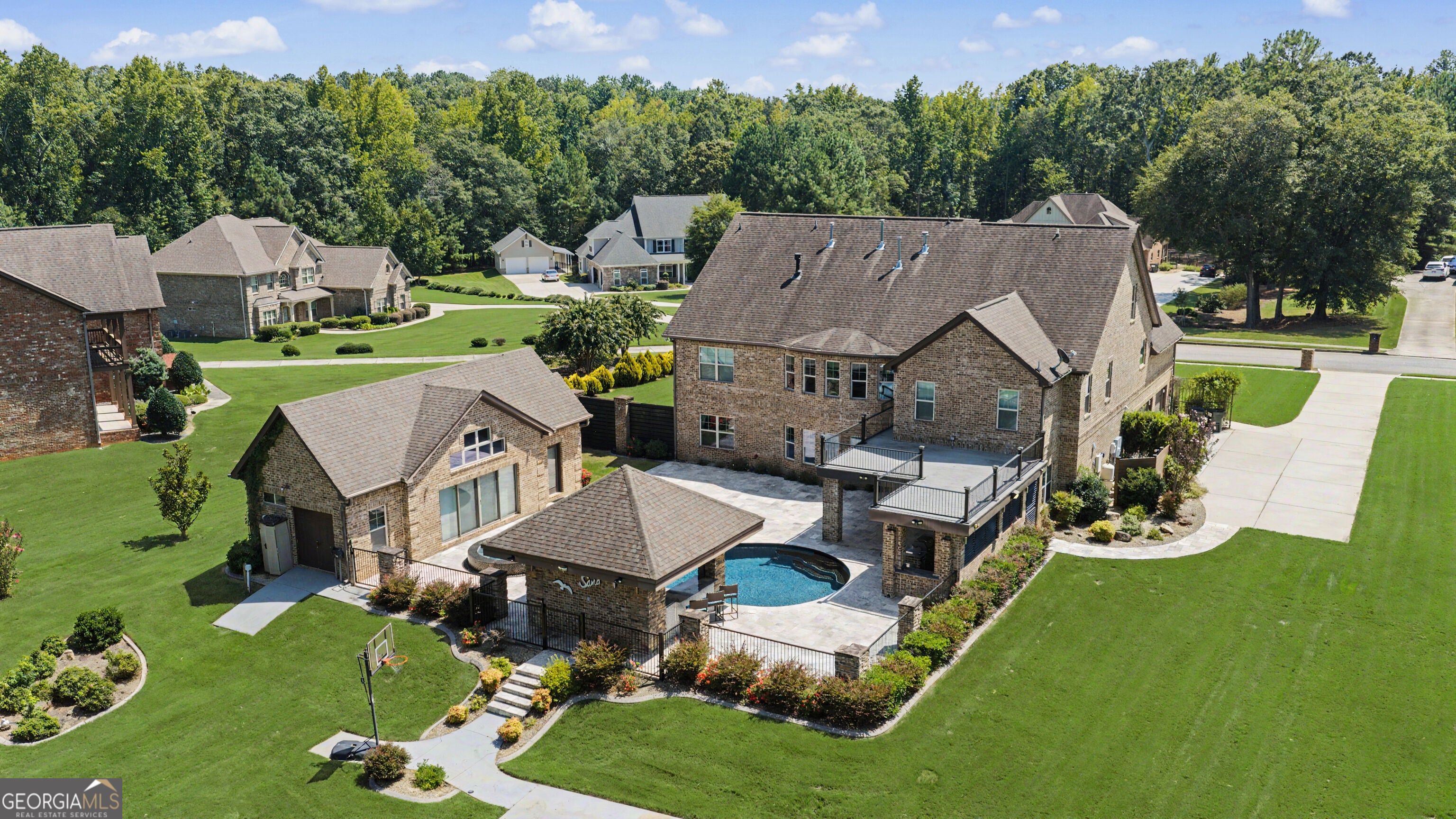 120 Broad Meadows LN
