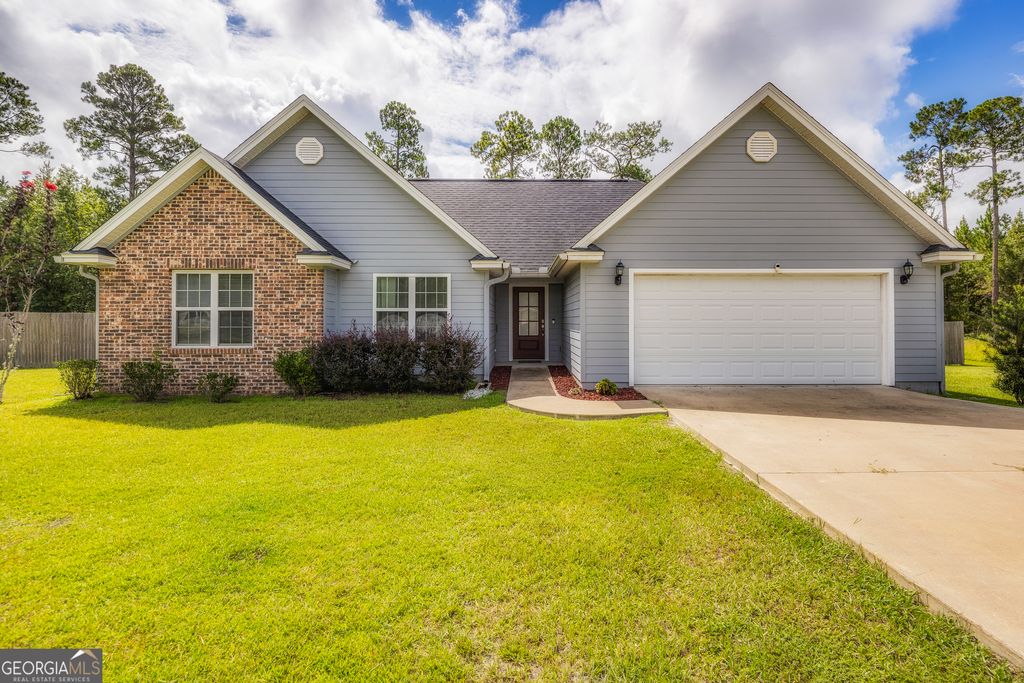 Photo of 111 Jenny Court, Folkston, GA 31537 (MLS # 10652627)