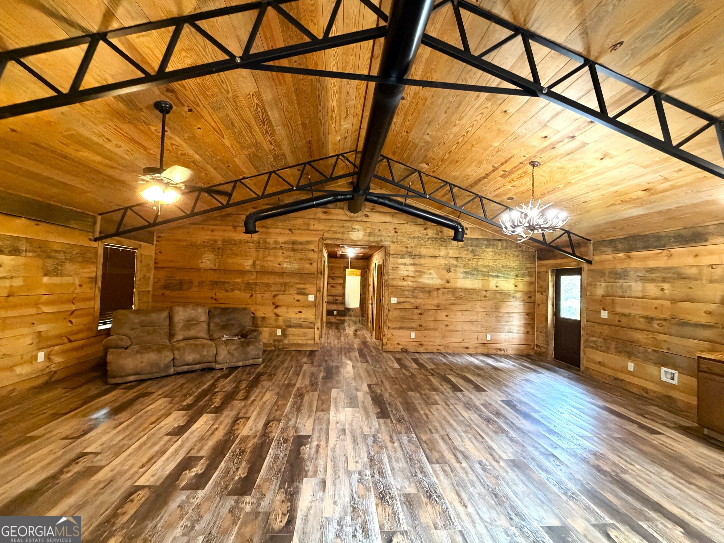 1441 Highway 36 E