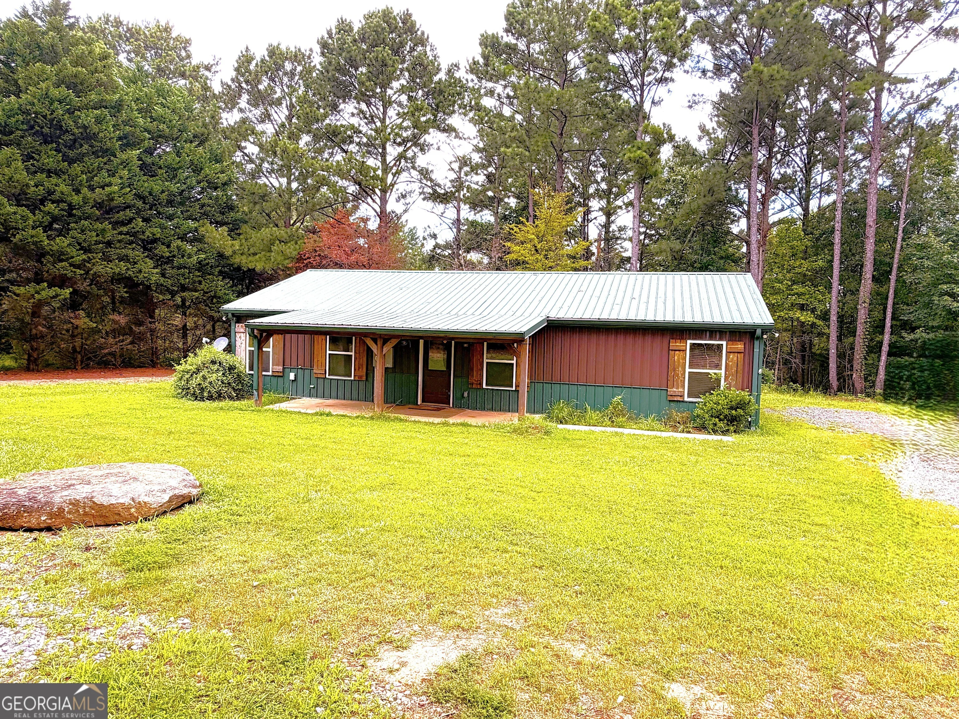 1441 Highway 36 E
